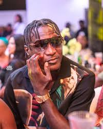 I love R2bees, I love Dopenation, I pray we can make the group vibe in the  game stand strong to inspire the new ones coming. 🎶🎶🎶