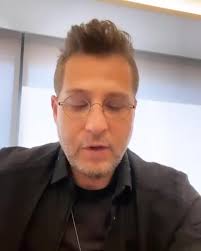 Dr John Markus (@drjohnmarkus)