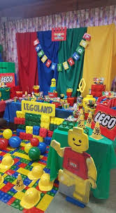 Все lego movie lego movie 2 the lego movie. Cute Setup I Like The Construction Hats Lego Themed Party Lego Party Decorations Lego Birthday