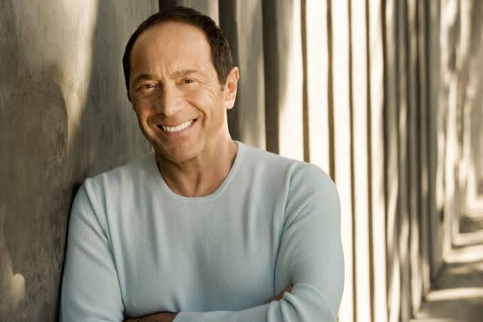 Paul Anka Interview: So Square That He's Hip - Best Classic Bands