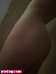 irisbabyyy  irisbb2003 Nude Leaks OnlyFans Photo 26 - v2.1 | dvir.ru