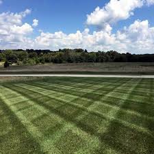 A lawn care and landscaping business requires a fairly substantial investment in landscaping tools and gear to get started. Advance Lawn Service Company Hartford Wisconsin Advanced Lawn Services