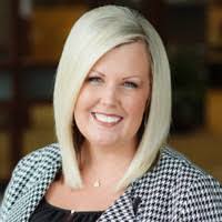 Heather Ussery's Instagram, Twitter & Facebook