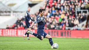 Kenny dougall (kenneth dougall, born 7 may 1993) is an australian soccer player who plays as a central defensive midfielder for british club blackpool. Kenny Dougall Speaks Ahead Of Preston Clash News Barnsley Football Club