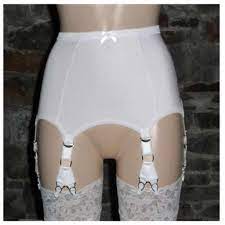 Customized fabric, soft and smooth. Classic Retro Vintage Style 6 Straps 12 Claws Suspender Women Lingerie Garter Belt Hot Sale Suspenders Clothing Accessory Garters Aliexpress