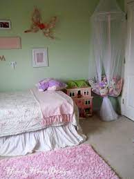 I Like The Stuffed Animal Storage Solution Girl Room Little Girl Rooms Kid Room Decor