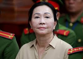 Bị cáo Trương Mỹ Lan hợp thức hóa hơn 500.000 tỉ đồng khi SCB giải ngân ra  sao?