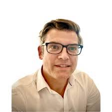 Nicholas Pearson's Instagram, Twitter & Facebook