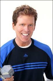 Robert Reames's Instagram, Twitter & Facebook