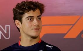 Vasseur: Leclerc and Sainz will sign new Ferrari contracts