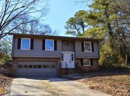 5813 Sharon Dr, Norcross, GA 30071