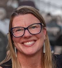 Dylan Loring's Instagram, Twitter & Facebook