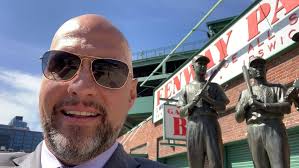 Eric Maddox (@EricBMaddox)