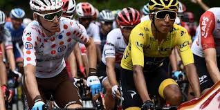 Alaphilippe a franchi la ligne dans le groupe de tête et le même temps. Le Tour De France 2019 Est Joue Les Reactions De Bernal Alaphilippe Bardet
