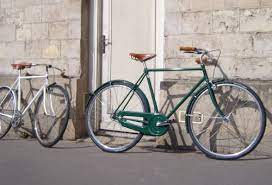 Bella Ciao Bicicletas De Ciudad Biciclasica Blog Bicicletas Motos De Epoca Bicicletas Clasicas