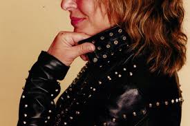 Discover Suzi Quatro Nude - The Untamed Essence