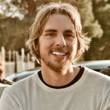 Many famous women have dated celebrity podcast host dax shepard dax shepard is currently married to kristen bell. Dax Shepard Daxshepard1 On Twitter Dax Shepard Dax Long Hair Styles Men