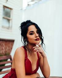 @iambeckyg picked 15 amazing fans to come on stage after her performance to dance with her!!! Becky G Becky G Hair Becky G Style Becky G