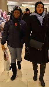 That petite and light complexion yoruba movie star actress,elizabeth anjorin,popularly known as lizzy anjorin,the iyawo ojo kan star act,lost her mum few weeks back,is no news. Photos Nollywood Actress Liz Anjorin Daughter In New York For Vacation