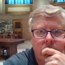 Richard Earley's Instagram, Twitter & Facebook