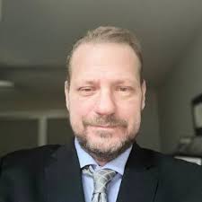 Casper Smith (@CasperSmith99)