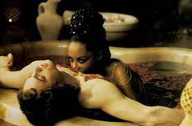 Really, the only strong recommendation i can give that lifts this film up is the presence of the late musician aaliyah embodying the titular role. Queen Of The Damned 1080p 2k 4k 5k Hd Wallpapers Free Download Wallpaper Flare