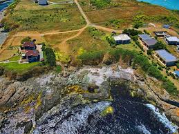 Плаж „Рохи“. – МОРСКИТЕ ПЛАЖОВЕ НА БЪЛГАРИЯ