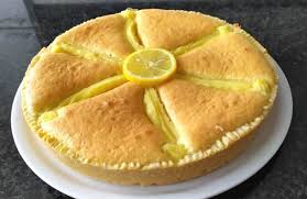 Decorare una torta al limone. Torta Di Crema Al Limone Un Dolce Fresco E Solare Per Il Te In Giardino Piu Ricette
