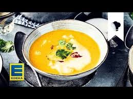 Mit Unserem Rezept Fur Karottensuppe Mit Ingwer Gelingt Die Perfekte Kombination Aus Fruchtiger Susse U Ingwer Suppe Karotten Ingwer Suppe Suppen Rezepte Cremig