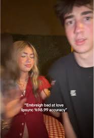 Embreighcourtlyn Hair Tut