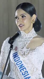 Past me, Present me"