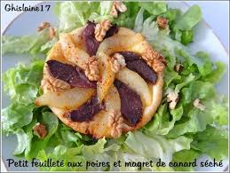 Petits Feuilletes Aux Poires Et Magret De Canard Seche Recette Magret Seche Cuisine Poisson Cuisine