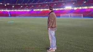 Lionel Messi revoluciona España con la escena romántica jamás antes vista  en toda su vida