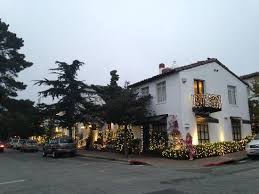 In case anyone is interested: Add A Caption Bild Von Cypress Inn Carmel Tripadvisor