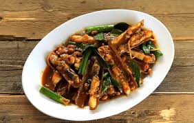 Namun rasa yang dihasilkan dari resep kerang masak bumbu iris bikin perut keroncongan!. Menu Kerang Bandar Djakarta