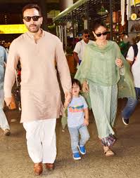 Kareena Kapoor Saif Ali Khan Return From Pataudi With Taimur