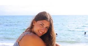 Check spelling or type a new query. Chi E Carola Martinez La Moglie Di Sergio Perez Bigodino