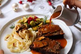 Maronen Nussbraten Mit Steinpilzsosse Veggies Vegan Rezept Lebensmittel Essen Vegan Gesund Maronen
