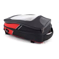Housse Et Bagagerie Bagster Maxxess Fr Le bagster spider s'attache sur la moto grâce à un système de fixation universel qui se clipse et se déclipse. housse et bagagerie bagster maxxess fr