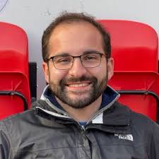 Liz Stark (@stark_talk)