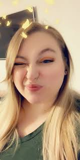 Amanda Diane Burrell (@buramail)