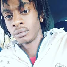 If Roger didn't die there wouldn't even be a story tho 🤷🏼‍♂️😂