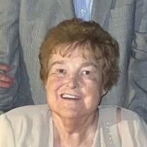 Margaret Mcdade's Instagram, Twitter & Facebook