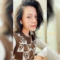 60+ "Scarlet" profiles