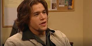 Un popular actor, de triunfar en 'Al salir de clase' a pedir en las calles  de Barcelona