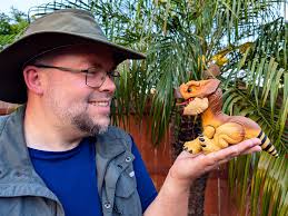 big tough sauropodologists throwing away their dignity