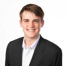 Carter Lipscomb's Instagram, Twitter & Facebook