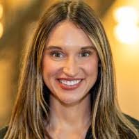 Hannah Burd's Instagram, Twitter & Facebook