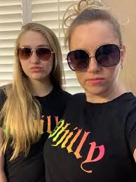 🚨 Contest and Message from Dr. Betsy Lindbergh! 🚨 Good Morning to all my  patients! Know that we all want you to stay safe and follow all the CDC  guidelines. We surely