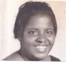 Helen Seals's Instagram, Twitter & Facebook